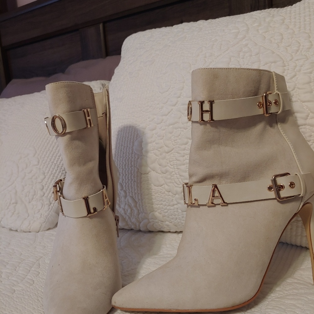Shoes - Picture 2 of 3